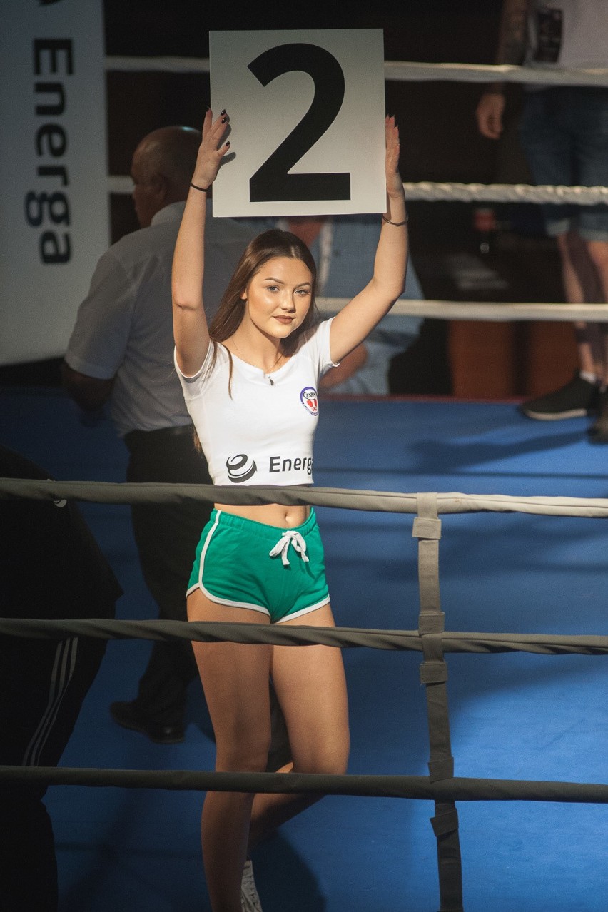 Ring Girls, czyli piękne dziewczyny podczas gali...