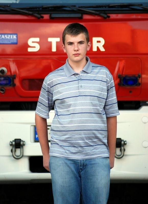 Artur Głodek, 13-latek z Sandomierza, miłośnik ratownictwa. Stworzył serwis internetowy, w którym prezentuje sprzęt strażacki z każdej stolicy powiatu województwa świętokrzyskiego.