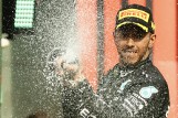F1. Hamilton zakrwawiony, dla Ferrari za wysoko, Gasly blisko utraty "prawka"