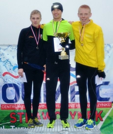 Najlepszych trzech zawodników w kategorii open. Od lewej: Sebastian Mazur (2 miejsce), Łukasz Woźniak (zwycięzca) i Piotr Jaśtal (3 miejsce).