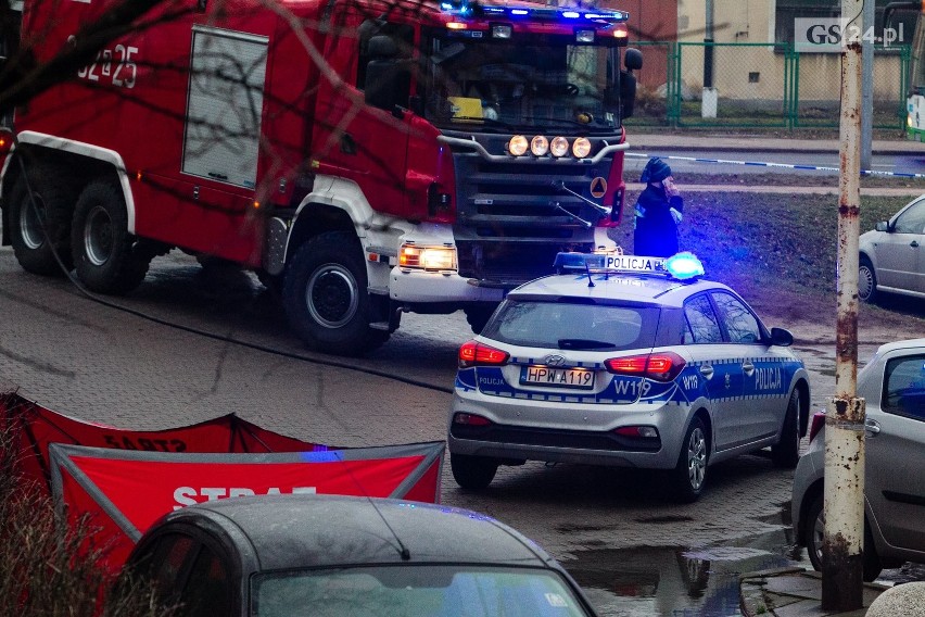 Pożar w Szczecinie przy ul. Jasnej. Nie żyje jedna osoba, dwie ranne [ZDJĘCIA]