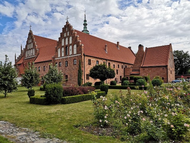 Ponad 3 miliony złotych przeznaczone zostaną na prace remontowo-konserwatorskie Zespołu klasztornego bernardynów w Radomiu.