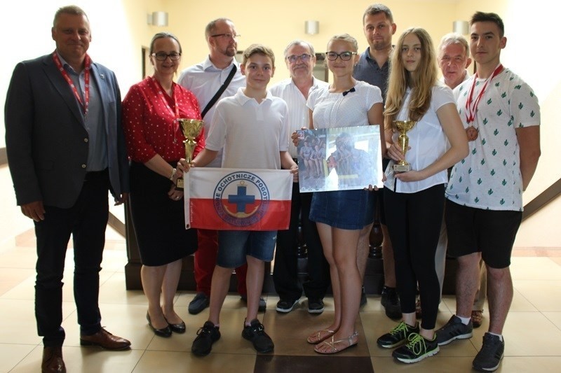 Ratownicy WOPR z Kędzierzyna-Koźla przywieźli worek medali z mistrzostw Polski