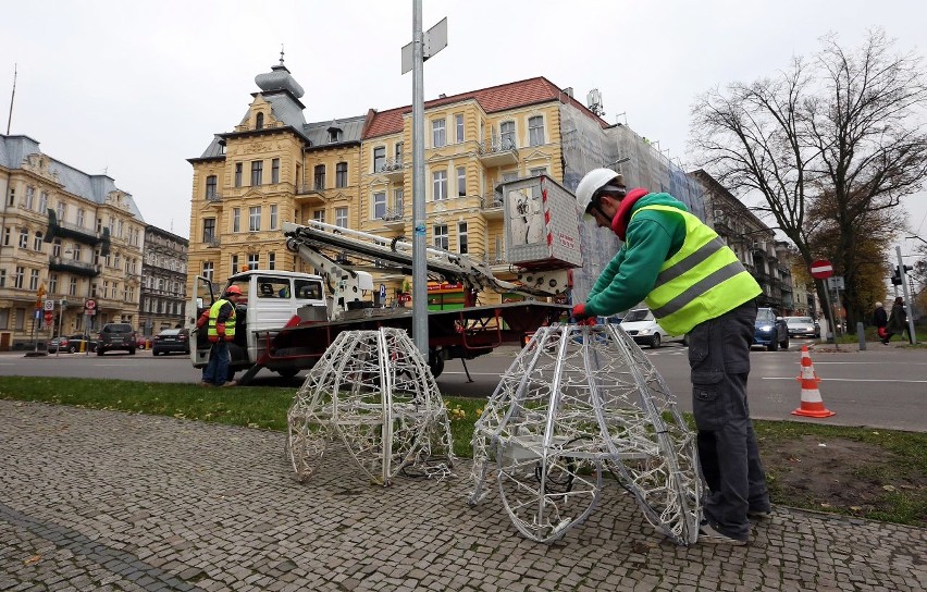 Szczecin powoli stroi się na Święta [ZDJĘCIA]