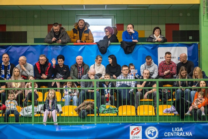 Handball Stal Mielec minimalnie pokonała AZS AWF Biała...
