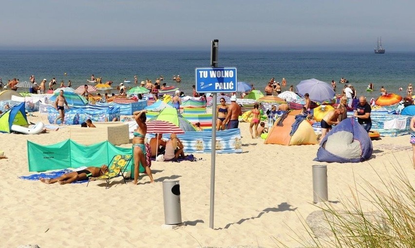 "Plaża to nie popielniczka" - strefa dla niepalących w Darłowie