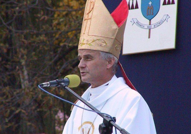 Ksiądz biskup Marian Florczyk od 22 lat jest biskupem pomocniczym diecezji kieleckiej.