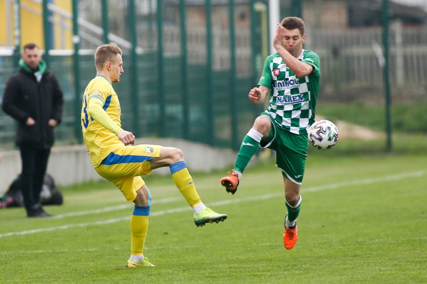 3 liga. Wisłoka Dębica przegrała na wyjeździe z Avią Świdnik. Podopieczni Dariusza Kantora od 39. minuty grali w osłabieniu