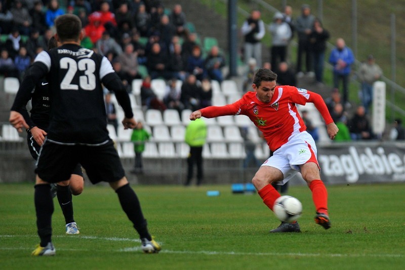 Zagłębie Sosnowiec - Bytovia Bytów 1:1. Remis w meczu na szczycie II ligi [ZDJĘCIA]