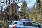 Policja szukała 20-latka na terenie zamku w Łapalicach