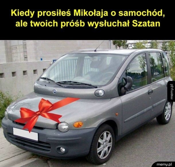 Hoł, hoł, hoł...! Mikołajkowe MEMY wprawią cię w prawdziwie świąteczny nastrój!