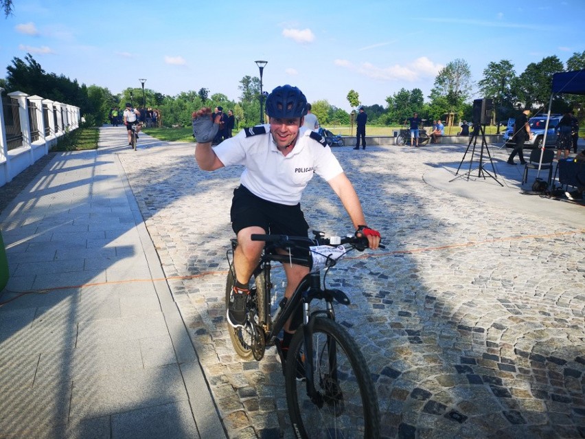 II Ogólnopolskie Zawody Policyjnych Patroli Rowerowych 2019. Co potrafią policjanci na rowerach? (zdjęcia)