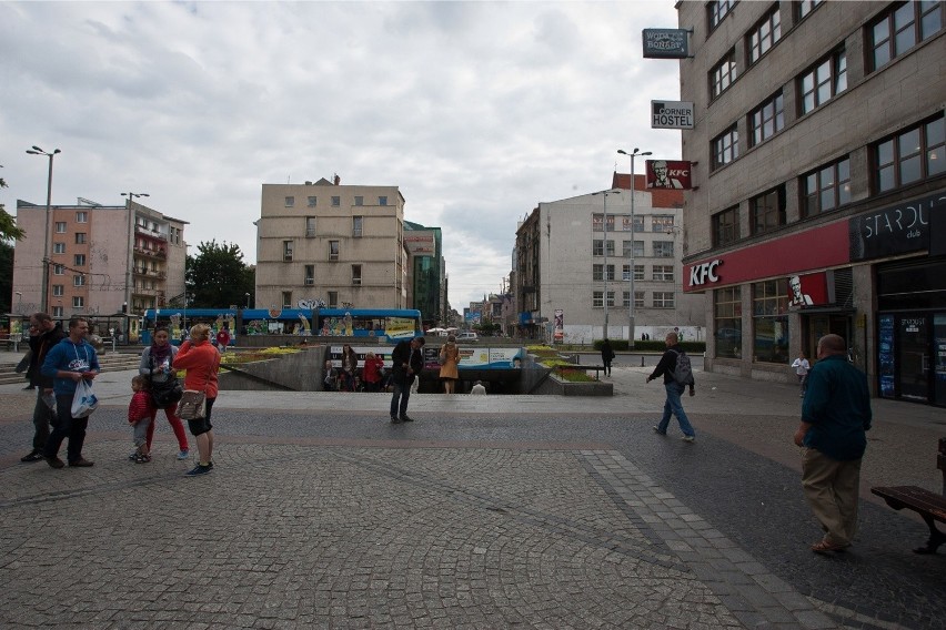 Opóźnia się likwidacja Przejścia Świdnickiego. Będzie wahadłowy ruch tramwajów?