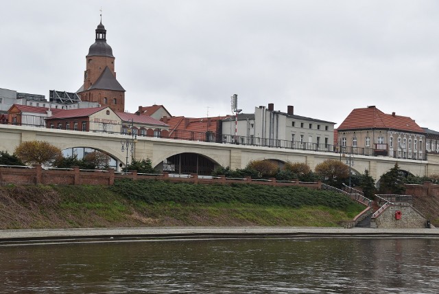 Co wdać z poziomu Warty w Gorzowie na odcinku kilku kilometrów?