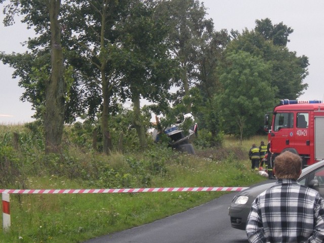 Wypadek radiowozu na trasie Polczyn Zdrój - Tychówko