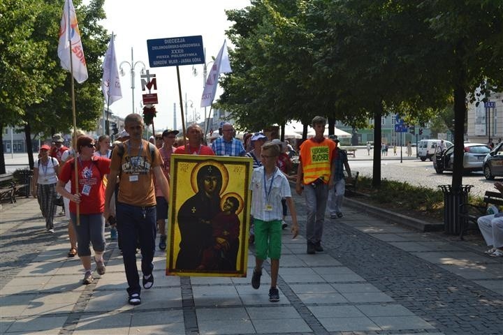 Pielgrzymka Diecezji Zielonogórsko-Gorzowskiej już na Jasnej...