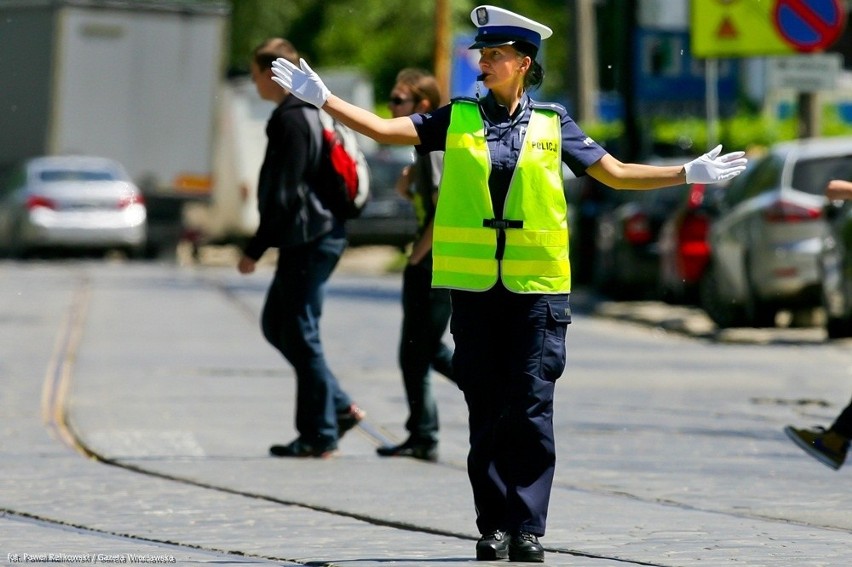 Wrocław: Mundurowi walczą o tytuł super-policjanta (ZDJĘCIA)