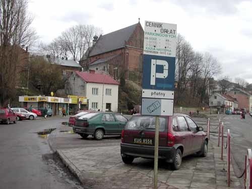 Wzrośnie opłata za pierwszą godzinę parkowania na miejskich  parkingach.