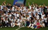 Tak piłkarze Realu świętowali zdobycie Ligi Mistrzów. Juanfran patrzył ze łzami w oczach [ZDJĘCIA]