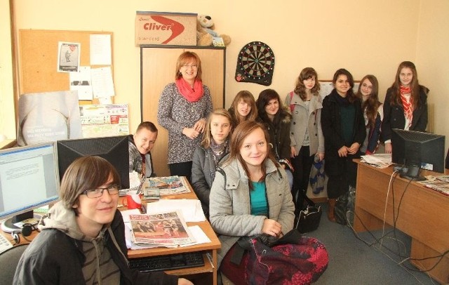 Uczniowie z Ćmińska zapoznali się z pracą redakcji &#8222;Echa Dnia&#8221;.