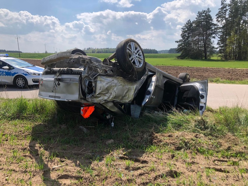 Groźnie wyglądający wypadek w miejscowości Jaskra (7.05.2022...