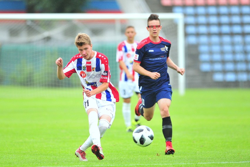 Centralna Liga Juniorów. Świetnie rzucał, ale postawił na futbol i stał się jednym z liderów Odry Opole