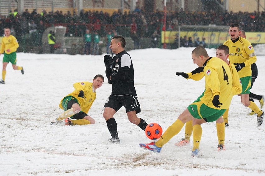 Drutex-Bytovia Bytów - Tur Turek 2:0