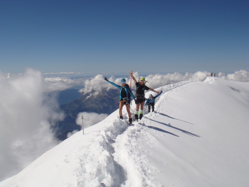 Oświadczyny na szczycie najwyższej góry w Europie [FOTO]