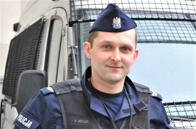 Sierż. szt. Paweł Kiżuk na co dzień pracuje w Samodzielnym Pododdziale Prewencji Policji