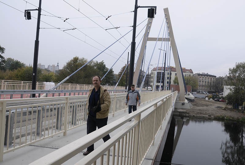 Nowy most tramwajowy już dla pieszych