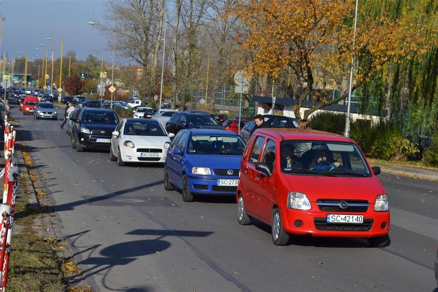 Tradycja miesza się z jarmarkiem