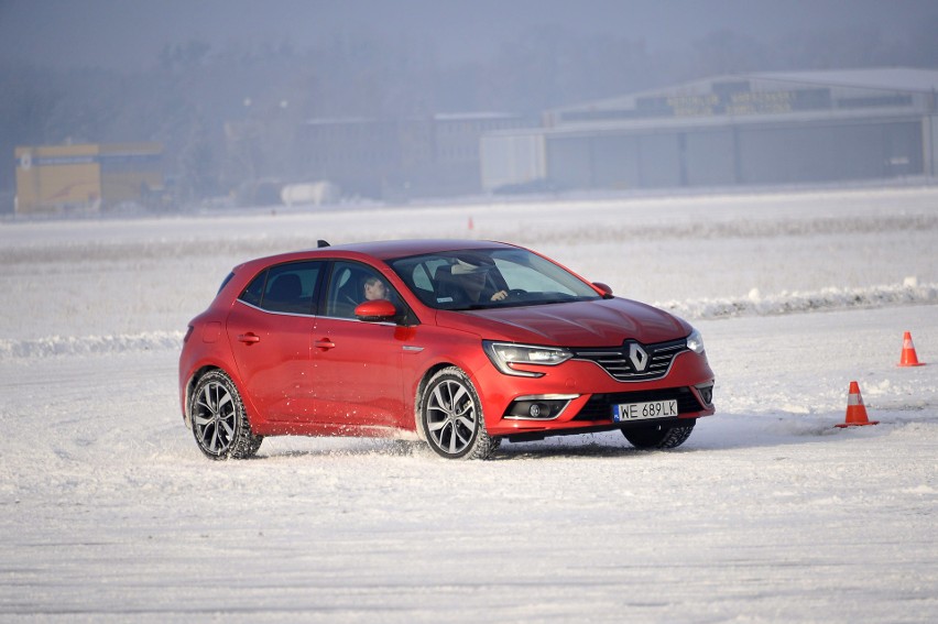 Nowy Renault Megane oficjalnie wjechał do polskich salonów....