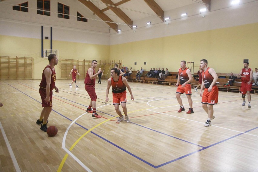 Sezon koszykarskich zmagań w Chełmnie został rozpoczęty