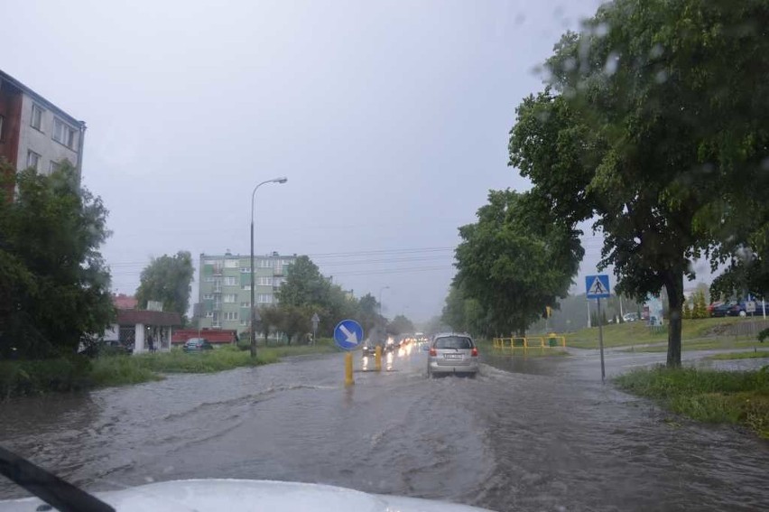Potężna ulewa w Starachowicach. Miasto sparaliżowane