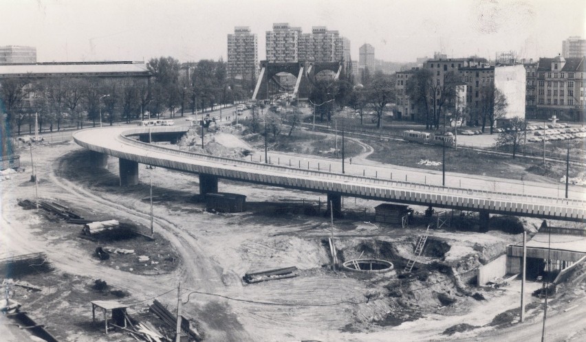 Budowa placu Społecznego we Wrocławiu