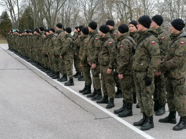 Żołnierze grójeckiego batalionu przed niedzielnym wyjazdem do Torunia.