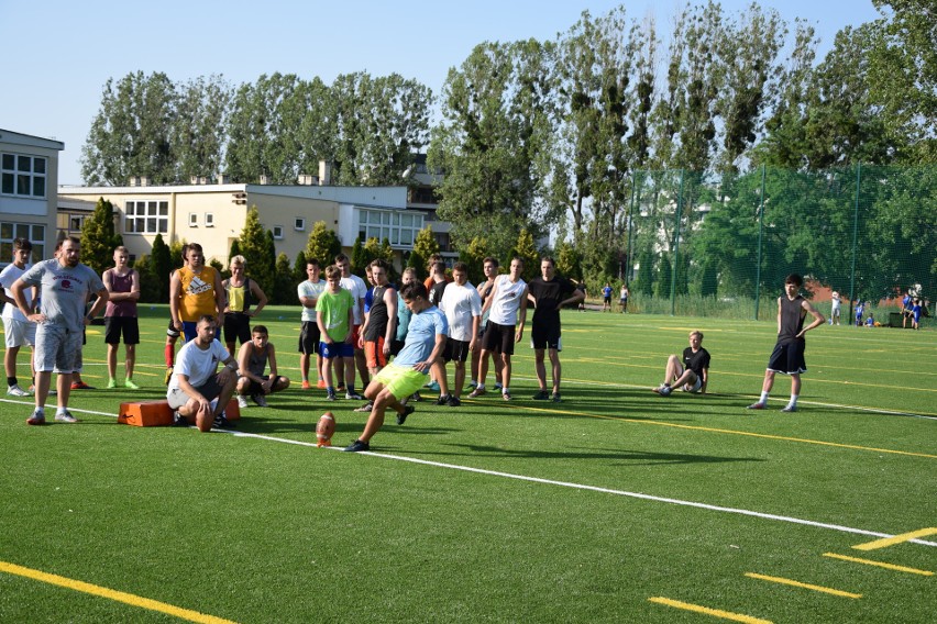 Na naborze do drużyny juniorów Towers zjawiło się ponad 30...