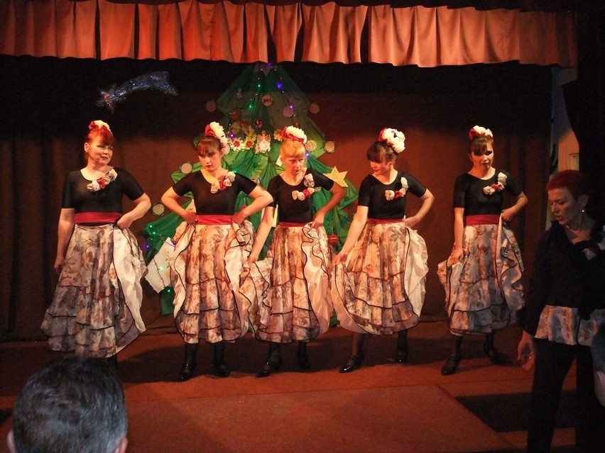 Flamenco w wykonaniu zespołu TAN TON z DPS Krzyżanowice