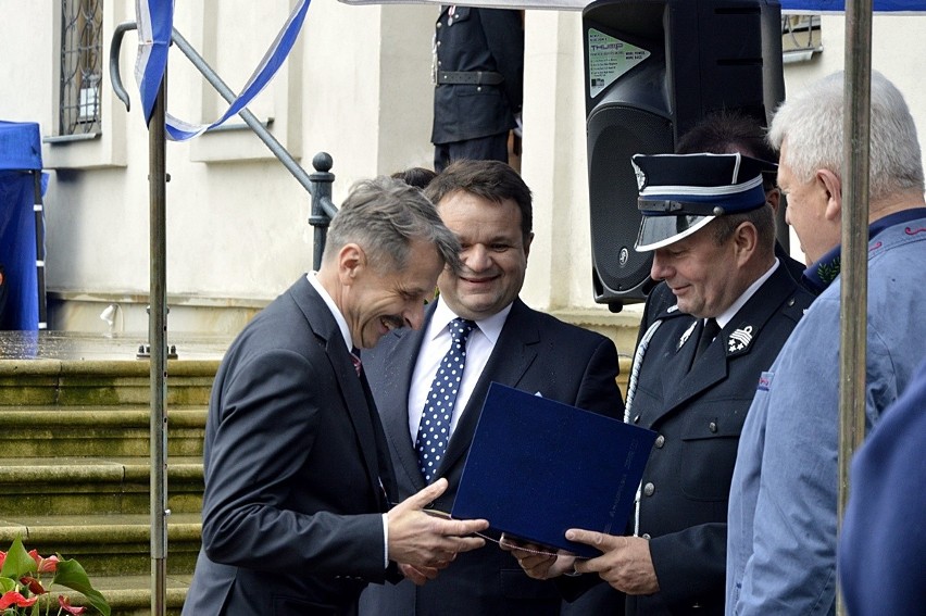 Gorlice. Druhowie z OSP podziękowali za sprzęt wartości wielu milonów złotych [ZDJĘCIA]