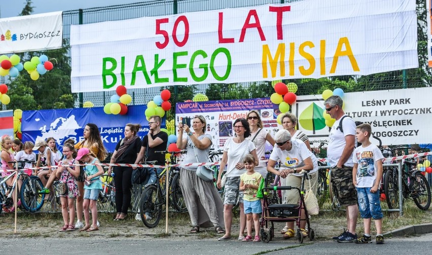 Turniej Białego Misia to najstarsze zawody sportowe dla...