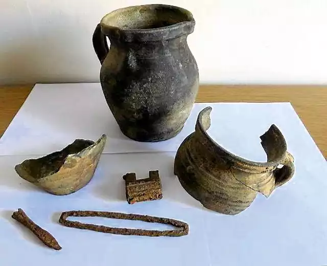 Przedmioty z epoki średniowiecza, na które natrafiono w Zakładzie Utylizacji Odpadów w Starym Lesie, mogą trafić do muzeum.