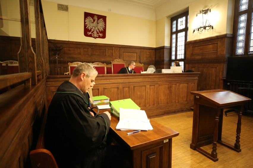 Przed katowickim Sądem Okręgowym ruszył proces Romana S.,...