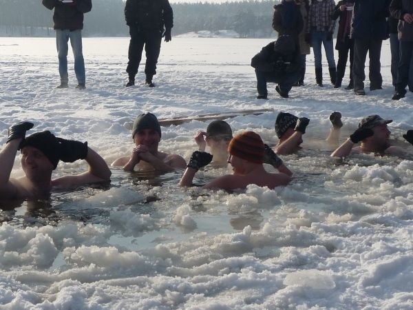 Festyn "Bezpieczne ferie z prezydentem" w Starachowicach