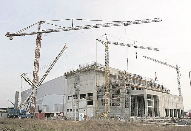 Mostostal wykonał ok. 80 procent prac w spalarni na Ostrowie Grabowskim. Budowa zakładu jest opóźniona o dwa lata