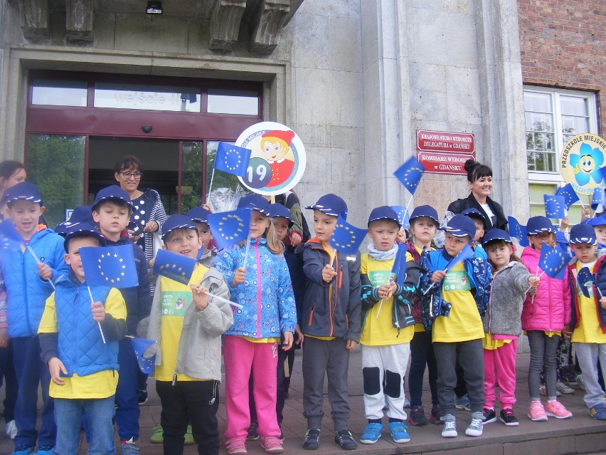Przedszkolaki ze Słupska u marszałka i na stadionie Energa Gdańsk (zdjęcia) 