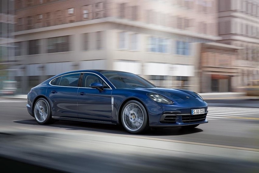 Porsche Panamera Turbo Executive...