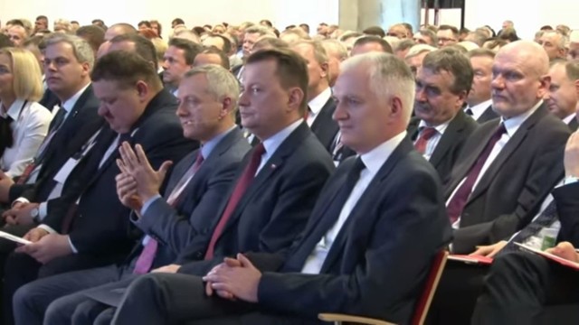 Michał Zaleski na konferencji zjednoczeniowej partii "Porozumienie" siedział tuż za Jarosławem Gowinem. Twierdzi, że nie wstępuje do partii, a tylko będzie uczestniczył w Radzie Samorządowej ruchu.