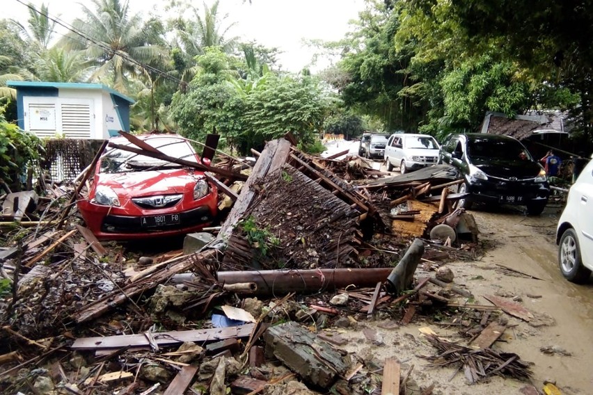 Skutki tsunami w Indonezji