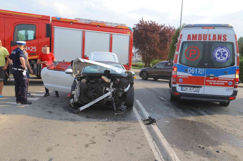 Groźny wypadek pod Wrocławiem. W Bielanach Wrocławskich, w...