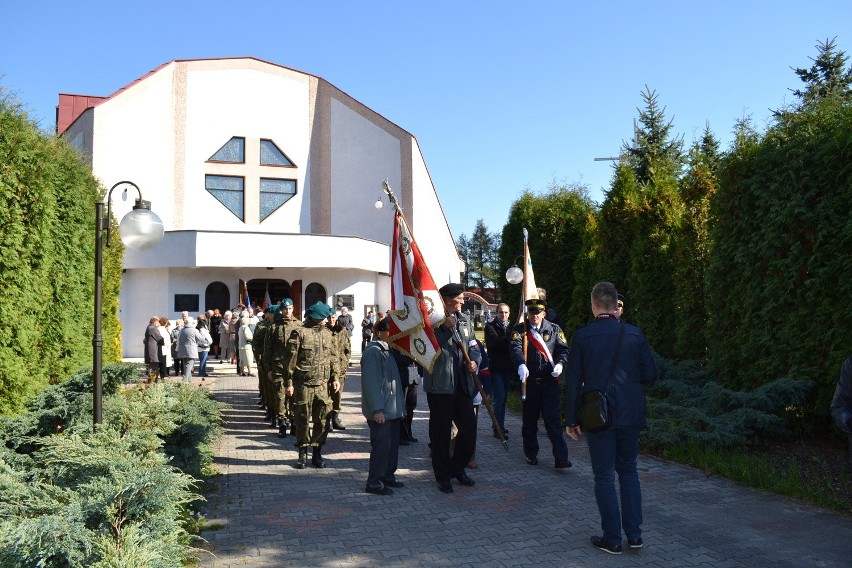 Tablica upamiętniająca powstańców odsłonięta w Milowicach [ZDJĘCIA]